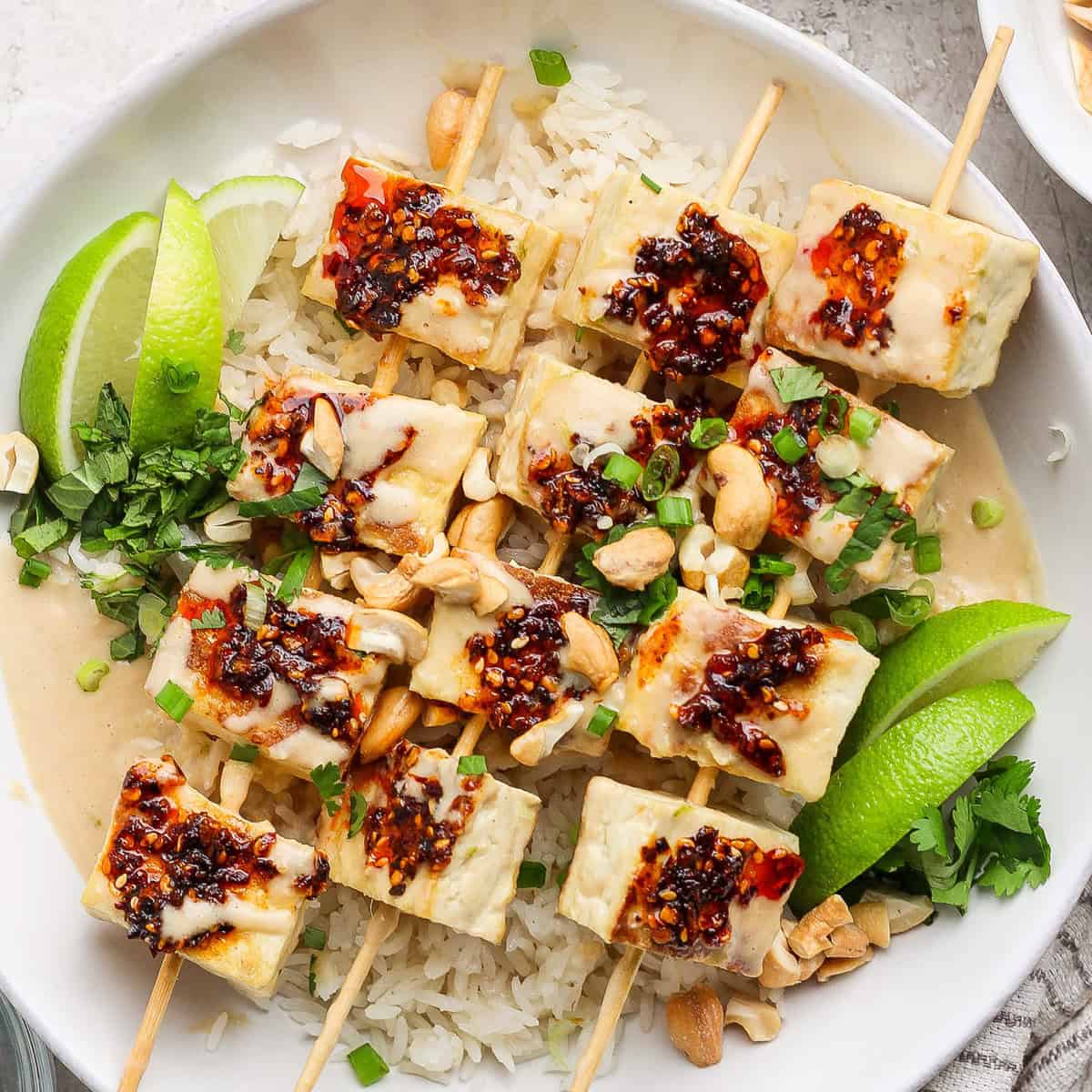 Flavor-Packed Tofu Skewers: No Grill Needed for Chili Crisp Crunch